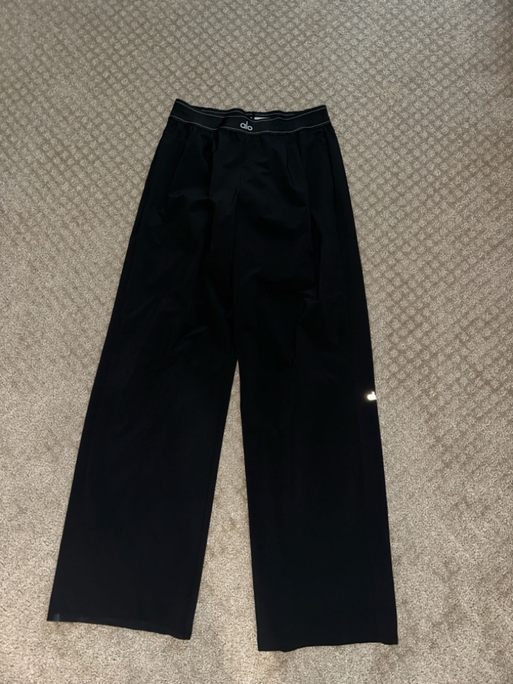 ALO Yoga Suit Up Trouser Black (Medium LONG)